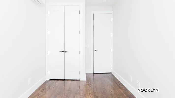 Rented by Nooklyn NYC LLC | media 13