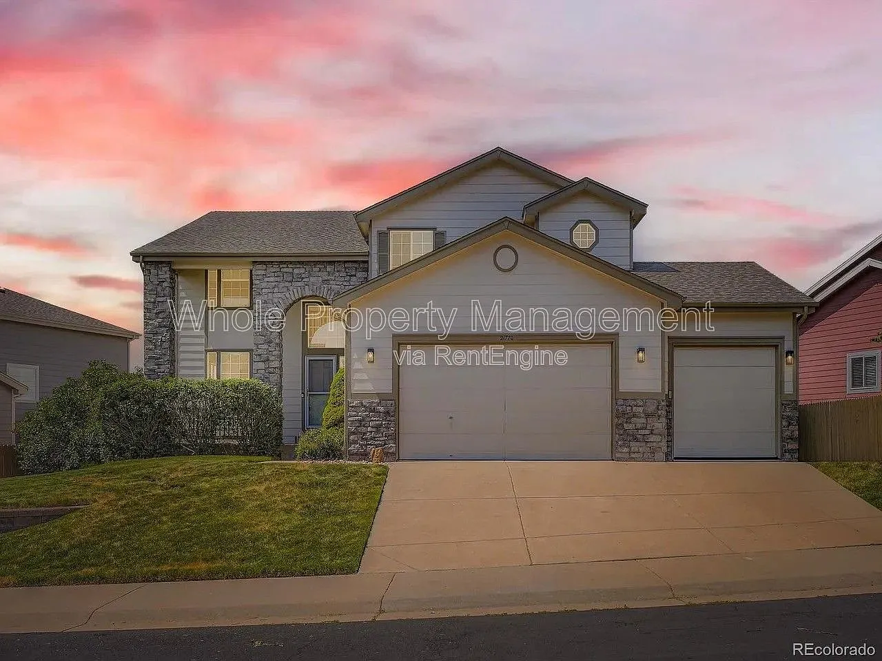 5 bed, 4.5 bath, 3964 sqft, $3,795 — Photo 2