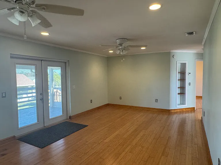 2150 Waylife Ct — Photo 9