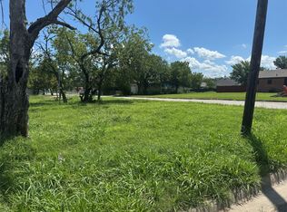 1609 Marshall St, Kaufman, TX 75142