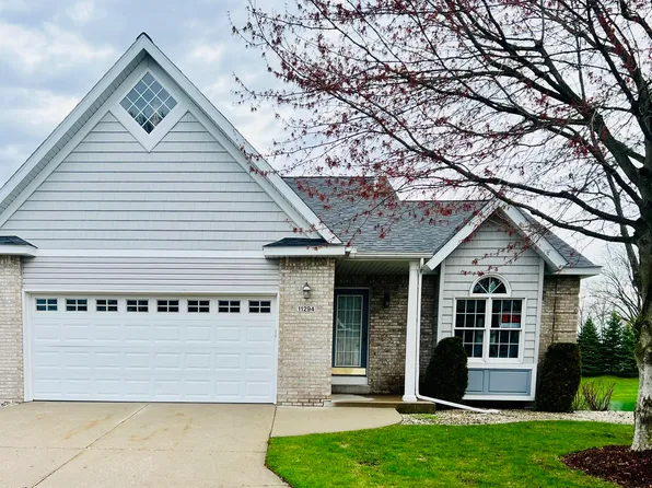 11294 Blue Heron Pkwy, Holland, MI 49424