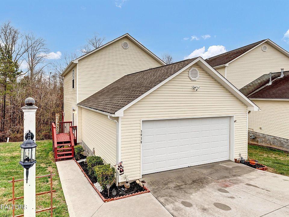 1st image of 3939 Archibald Way