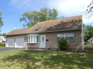 20 Franciscan Way, Hazlet, NJ 07730