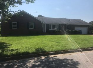 936 Flintfield Cres, Chesapeake, VA 23321