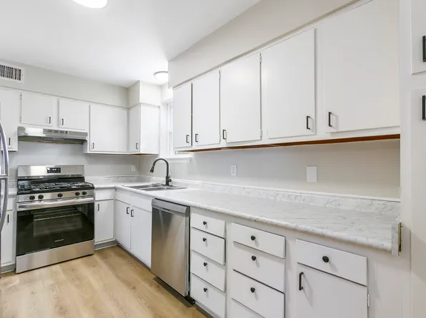 130 Labarre Drive - D