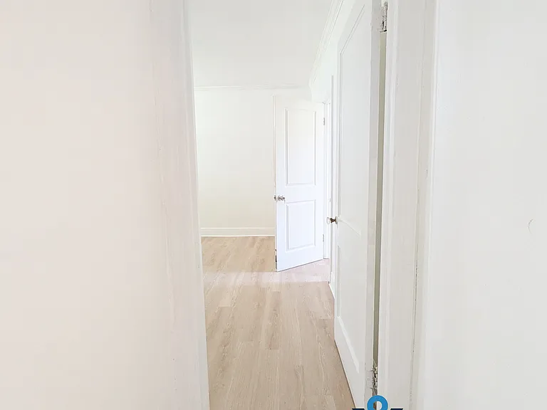 417 N Walnut St — Photo 9