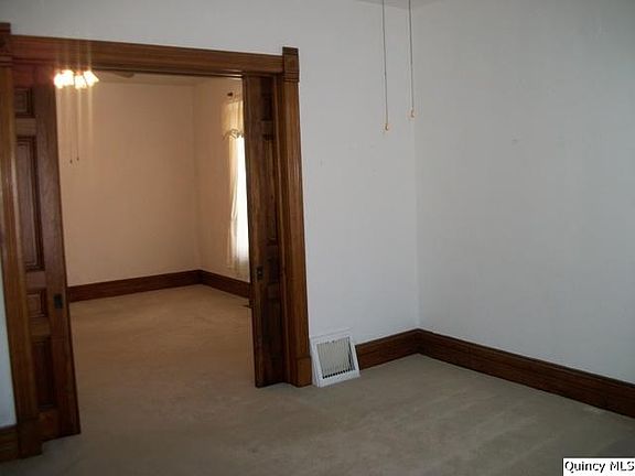 Home for Sale in Quincy, IL $79,900