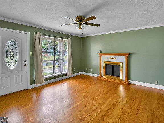 5th image of 8941 Ashwood Dr