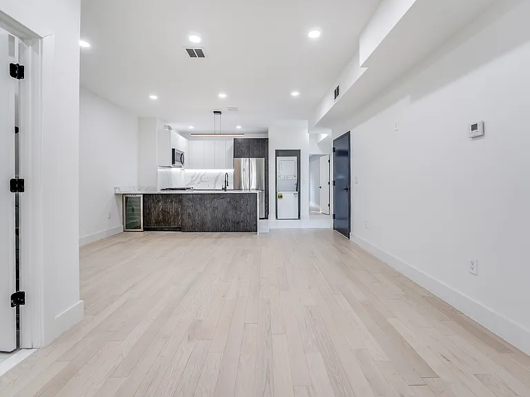 41 Dey St #2 — Photo 20