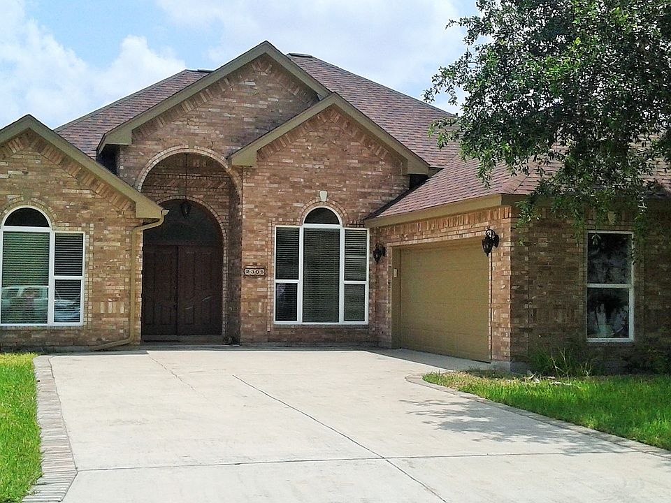 1st image of 2305 Pelican Ave