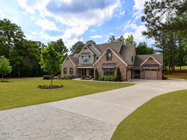205 Chastain Dr, Forsyth, GA 31029