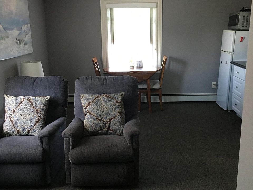 2nd image of 323 Edelweiss Rd