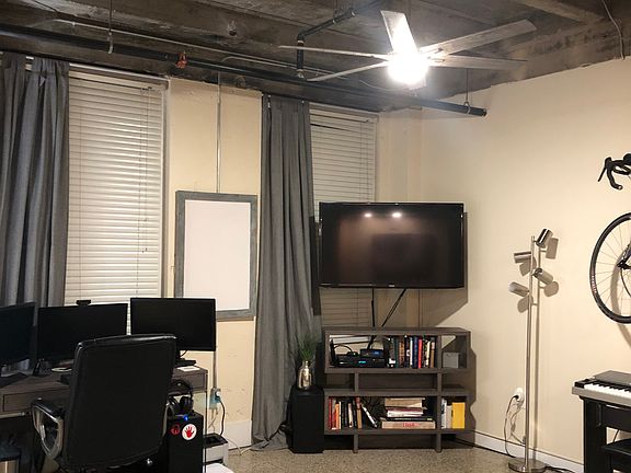 5th image of 221 W Lancaster Ave Unit 6005