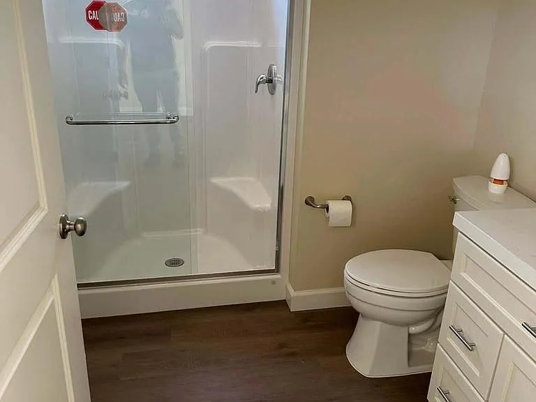 412 Blaine Ave — Photo 3