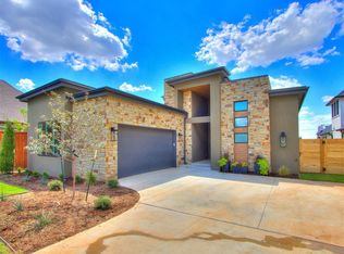 10605 Lakeside Dr, Village, OK 73120
