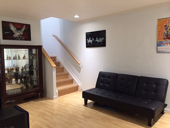 3rd image of 2251 Warfield Way Unit C