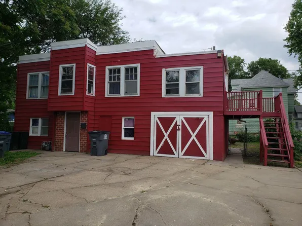 818 5th Ave, Council Bluffs, IA 51501