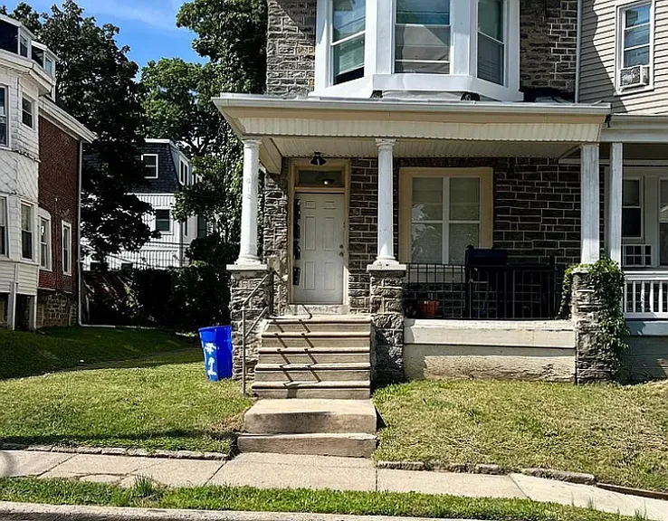 513 Brinton St — Photo 1