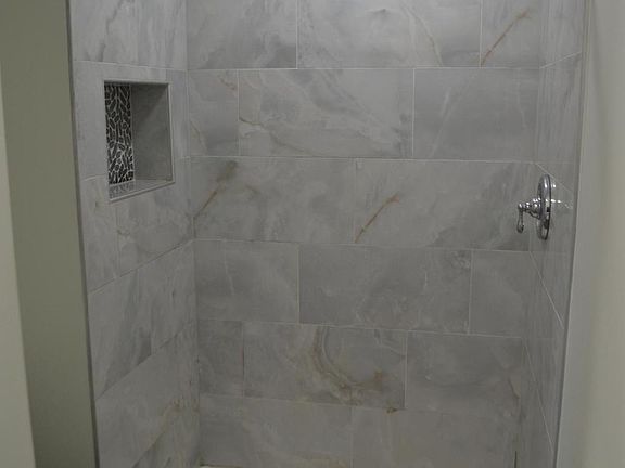 5th image of 12113 Fallen Timbers Cir