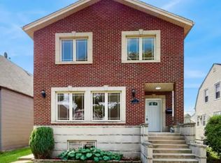 4737 W Warwick Ave #2, Chicago, IL 60641