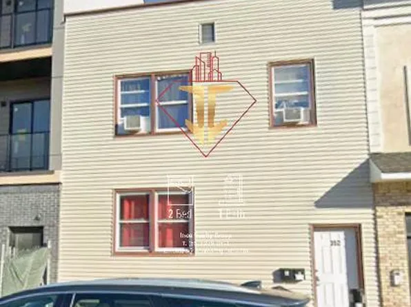 352 Broadway image 1 of 8