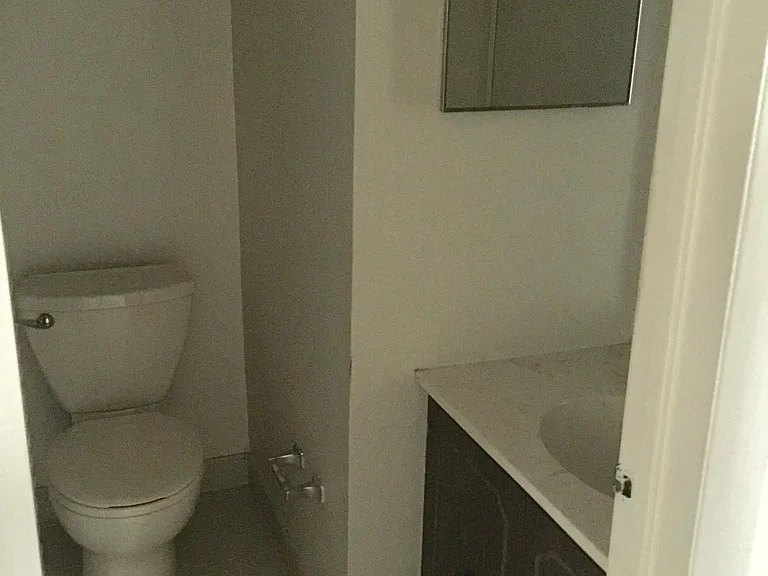 125 Leedom Way — Photo 8