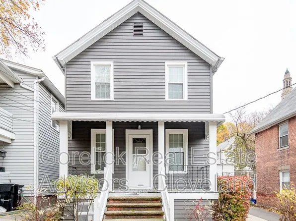 2159 Murray Hill Rd, Cleveland, OH 44106