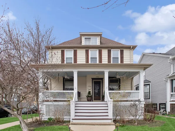 2300 N Monticello Ave, Chicago, IL 60647