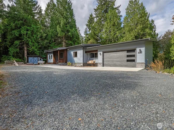 697 Axelson Road, Bellingham, WA 98229