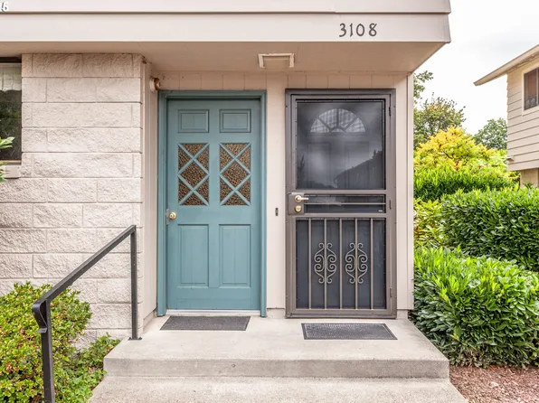 3108 SE Chestnut St, Milwaukie, OR 97267