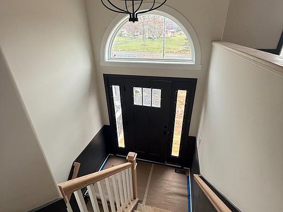 4th image of 28264 Mine Run Rd