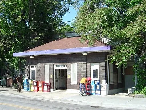 Dempster Street Purple Line