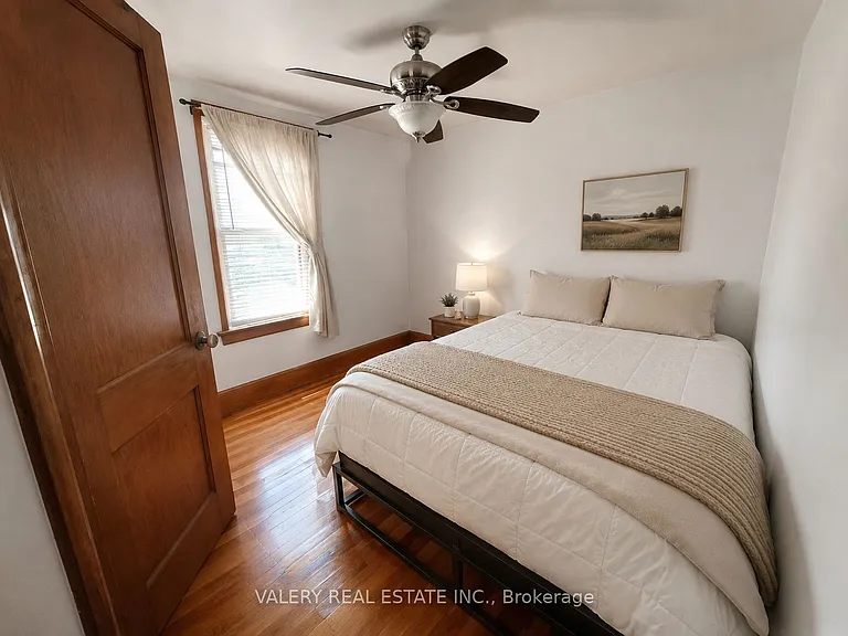 1058 Moy Ave — Photo 13