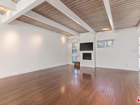 5th image of 3101 5th St APT 12
