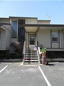 1st image of 559 Demarett Dr #8