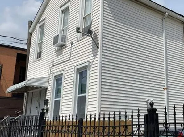 3138 W Wabansia Ave, Chicago, IL 60647