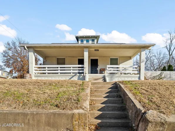 1014 W McCarty St, Jefferson City, MO 65109