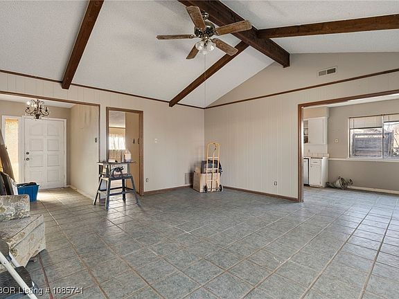 4th image of 604 L St