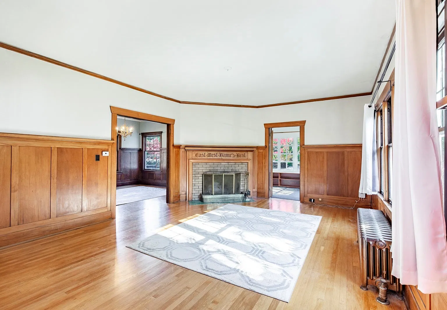 3 bed, 1840 sqft, $4,500 — Photo 4