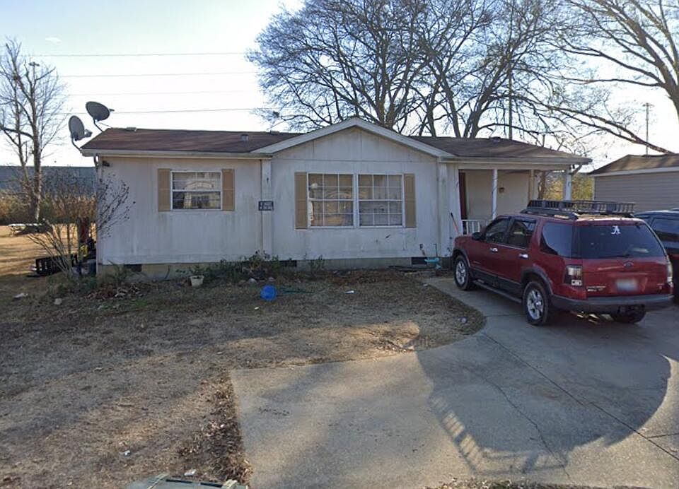 1st image of 5520 Miller Dr