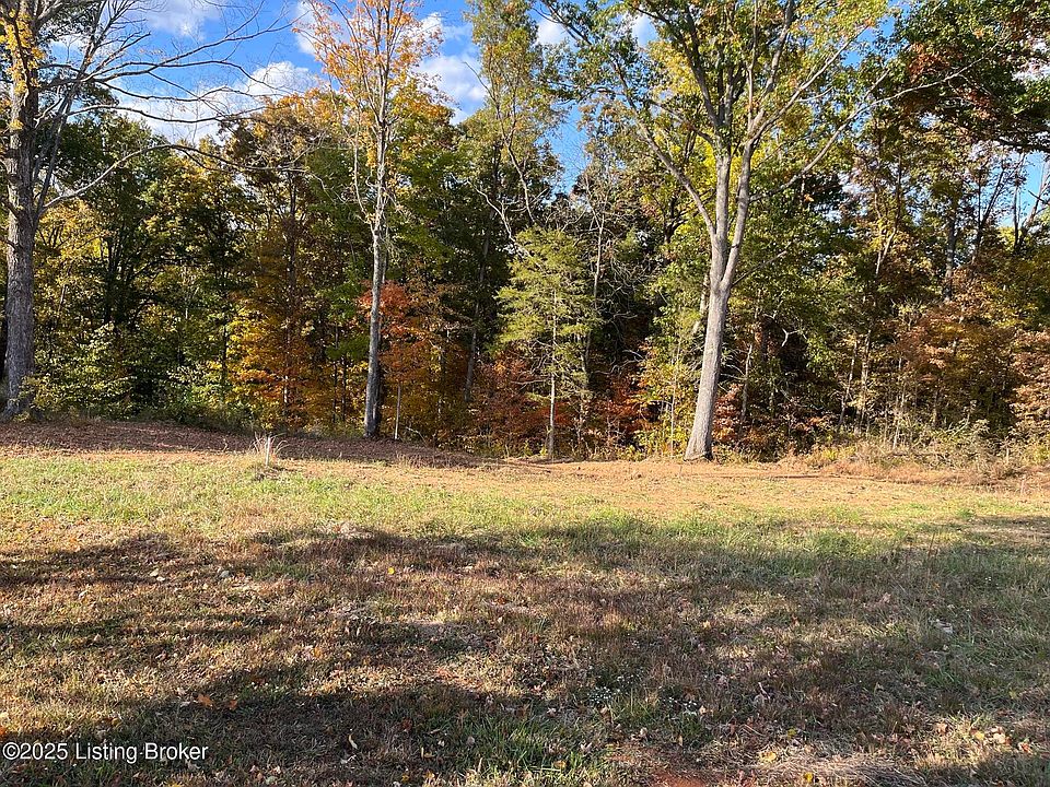 1st image of 103 W Laurel River Dr