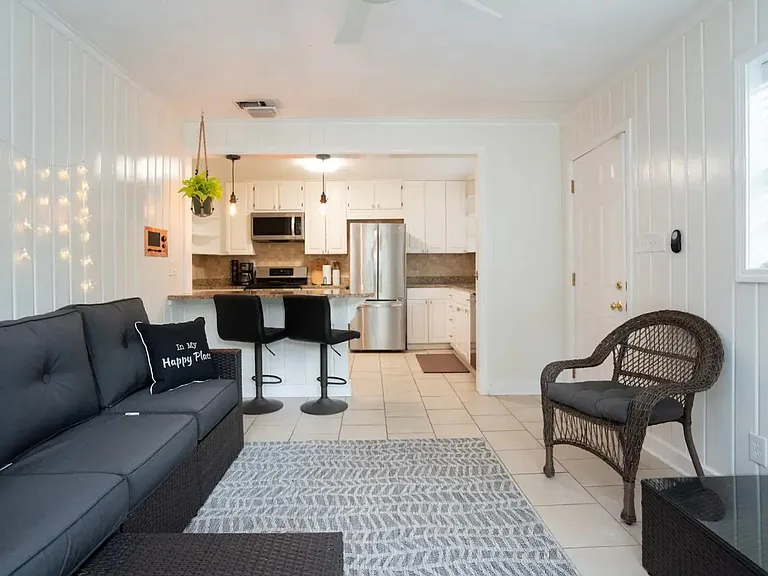 1735 Woodland Dr — Photo 23