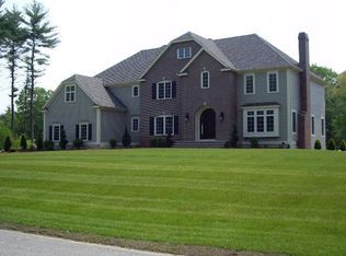 7 Blackhorse Ln, Andover, MA 01810
