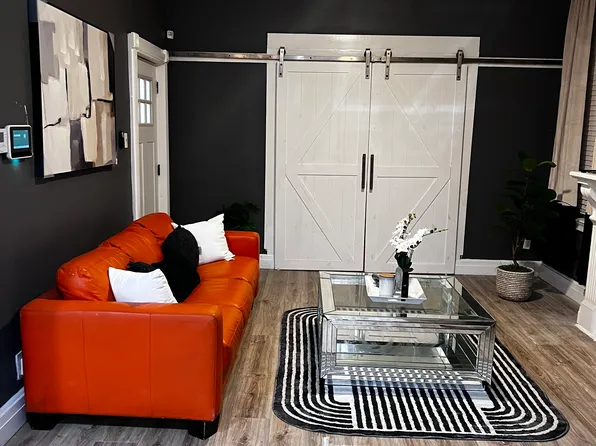 2832 Stanton Ave, Cincinnati, OH