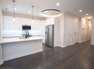 2516 W Medill Ave, Chicago, IL 60647