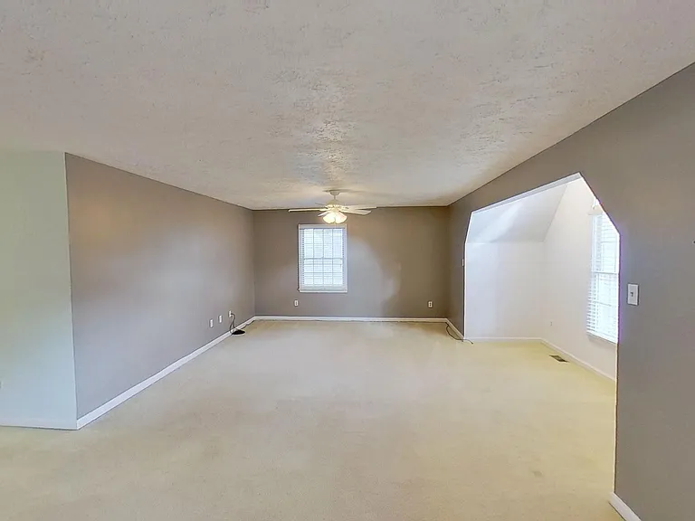 5911 Herring Ct — Photo 25