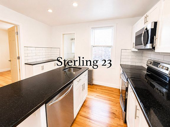 2nd image of 25-26 Hoyt Ave S #4