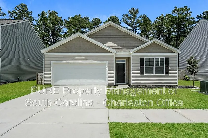 142 Summit View Dr