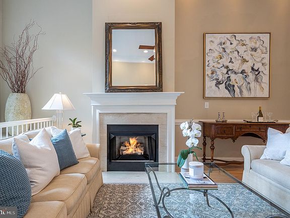 5th image of 617 N Saint Asaph St