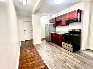 352 Bergen Ave #2, Jersey City, NJ 07304